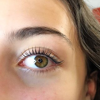 Lash lift + tint